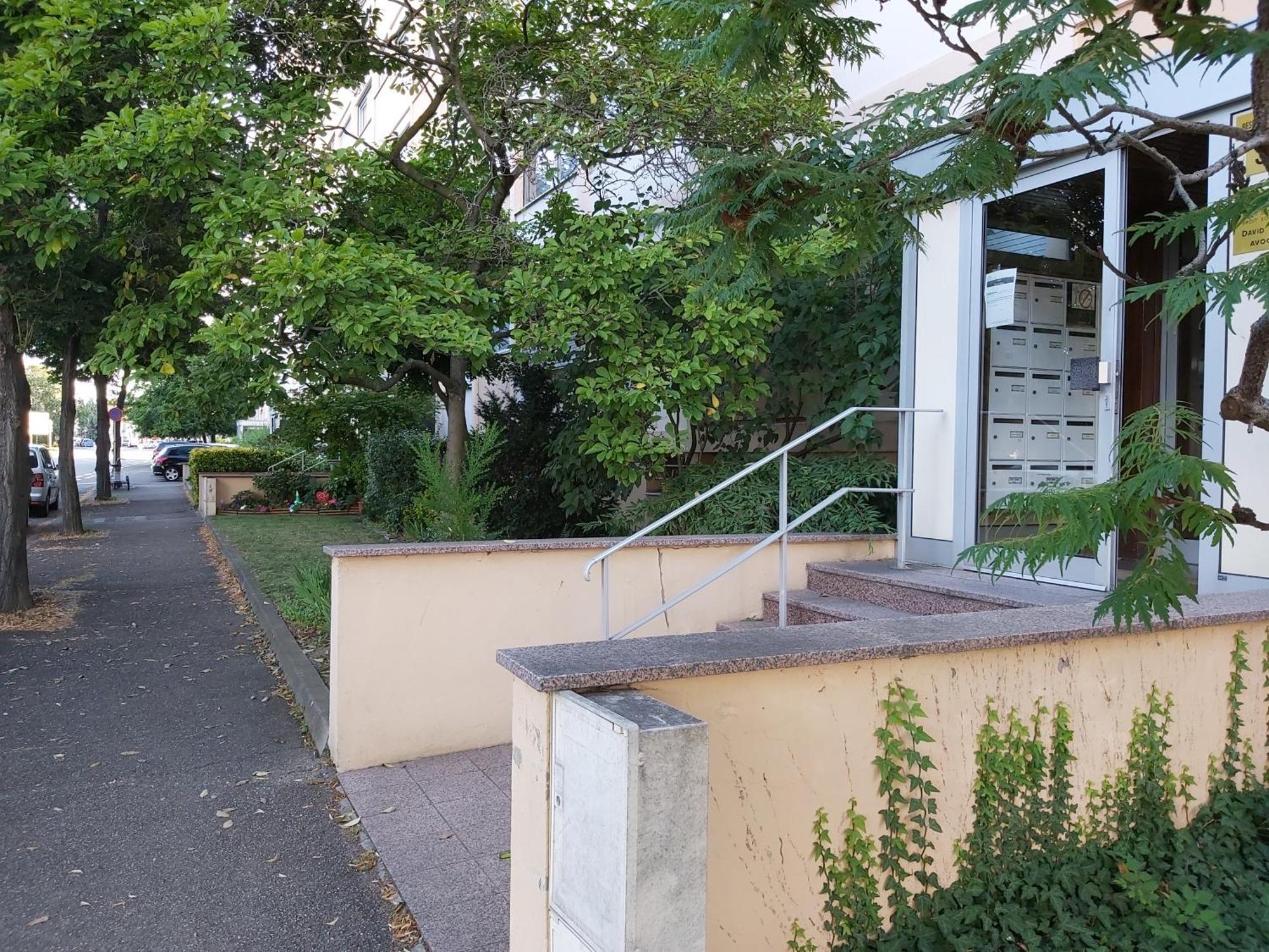 Апартаменты Le Marcellin Colmar - Garage - Terrasse Экстерьер фото